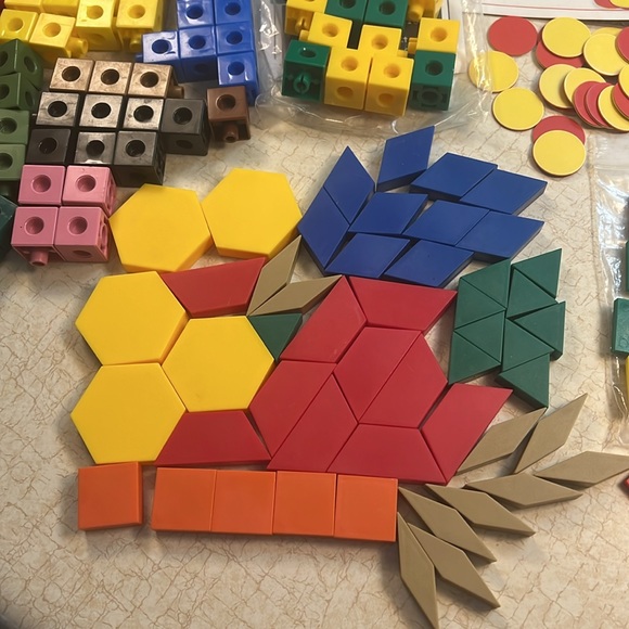 Cuisenaire Rods,TwoColor Counters, Geometric Shapes, Squares, Math Homeschooling - Picture 3 of 13